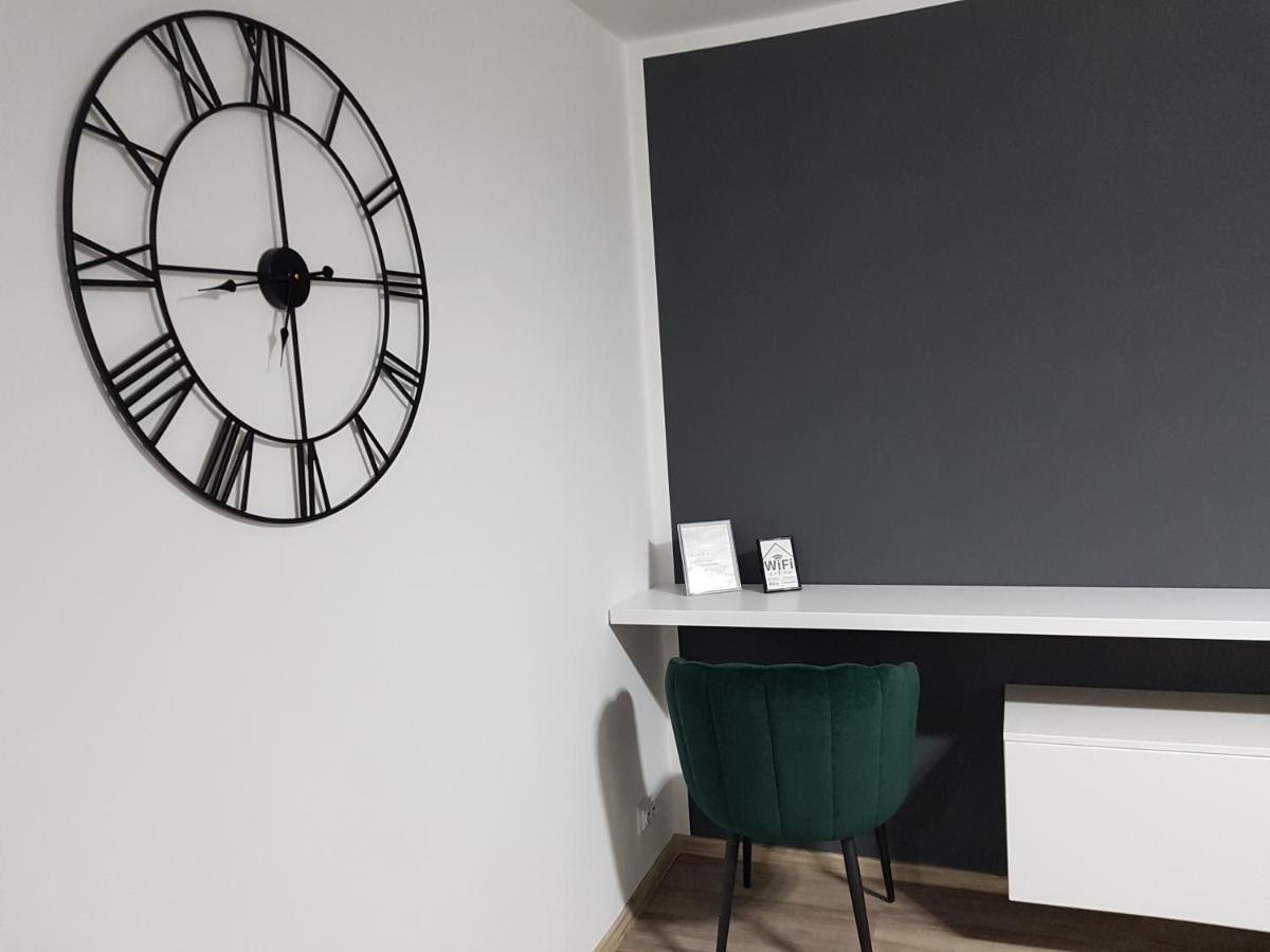 Mary Apartment Galaţi Buitenkant foto