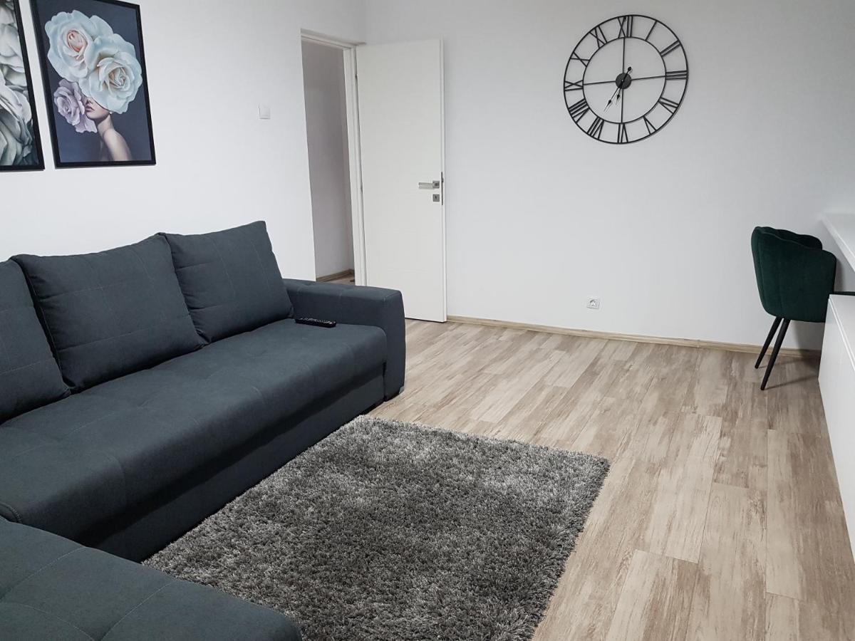 Mary Apartment Galaţi Buitenkant foto