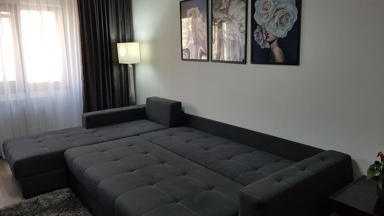 Mary Apartment Galaţi Buitenkant foto